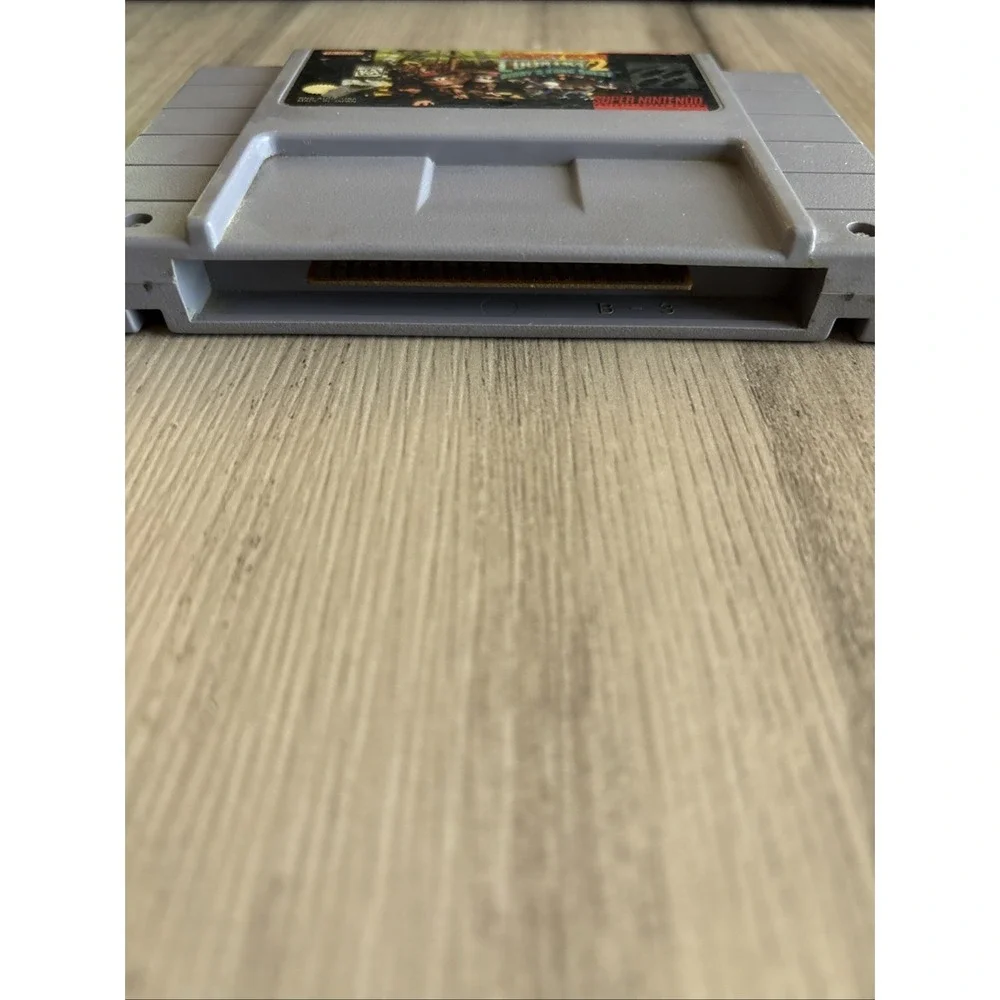 Donkey‎ Kong Country 2: Diddy's Kong Quest (Super Nintendo, 1995)